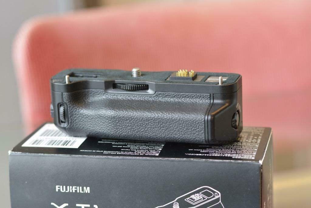 Fujifilm Batterijgrip VG-XT1 voor Fuji X-T1 (BTW artikel), Audio, Tv en Foto, Fotografie | Accu's en Batterijen, Communication-webmastertilburg_ef@fujifilm.com
