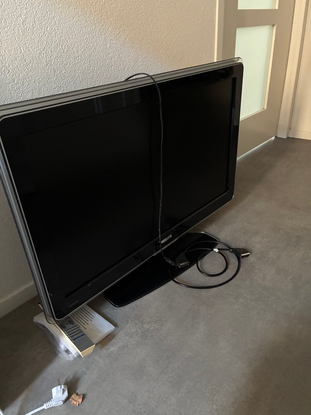 Philips CINEOS LCD TV - 80 tot 100 cm, Audio, Tv en Foto, Televisies, Ophalen, Philips, Gebruikt, 50 Hz