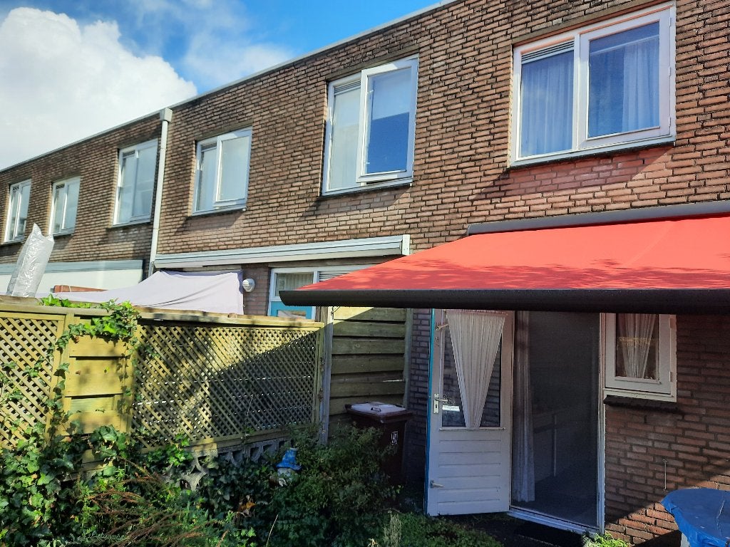 Knikarm scherm, Ophalen, Elektrisch, Zo goed als nieuw, 250 cm tot 450 cm