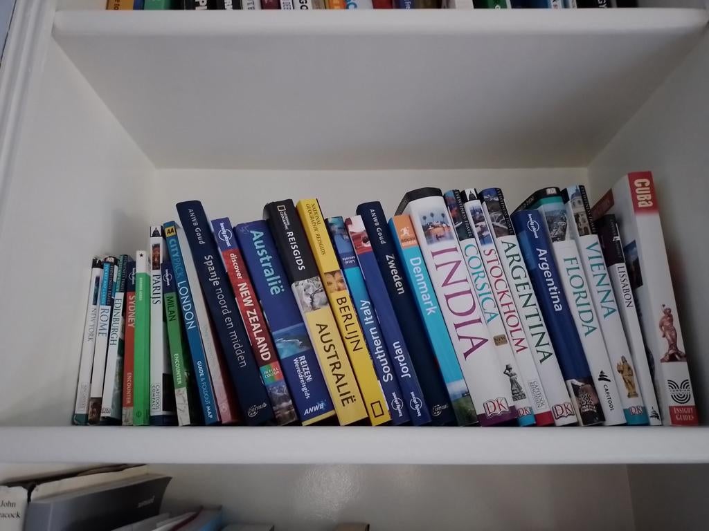 Grote collectie reisboeken: Capitool, Lonely Planet, ANWB, Boeken, Reisgidsen, Ophalen of Verzenden