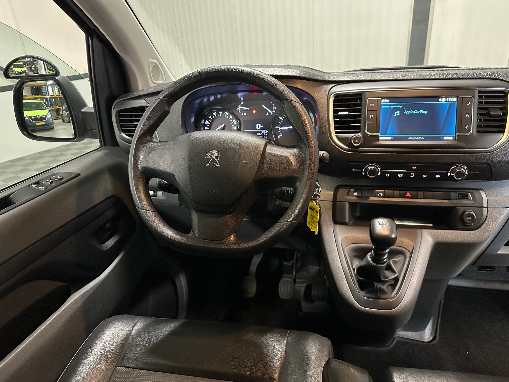 Peugeot Expert 1.5 BlueHDI | Compact Premium 3-Pers | Airco, Gebruikt, Euro 6, 4 cilinders, Wit
