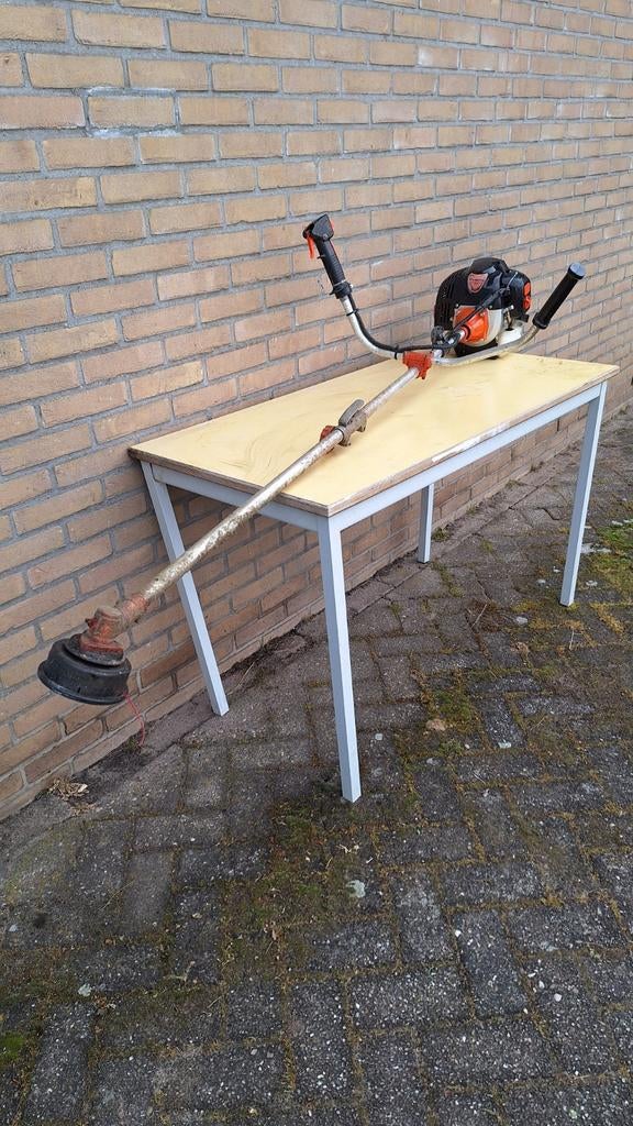 Timberpro Benzine Grastrimmer - Gebruikt, Benzine, Gebruikt, Timberpro, Ophalen of Verzenden