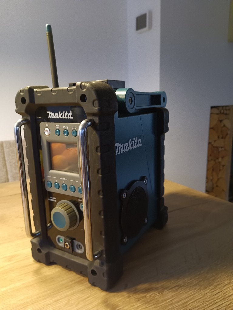 Makita bouwradio BMR100 in goede staat! Voor 65 euro, Ophalen of Verzenden, Gebruikt, Overige typen, Makita
