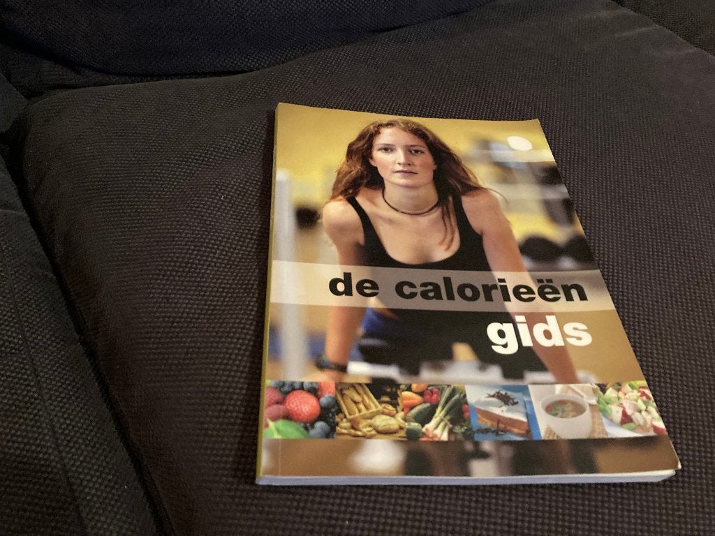⚖️ De calorieëngids - Dina Liewes, Ophalen of Verzenden, Gelezen, Gezondheid en Conditie