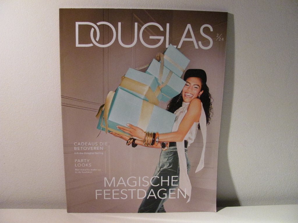 Douglas Magazine ~ Tijdschrift ~ Catalogus 2/24, Boeken, Tijdschriften en Kranten, Ophalen of Verzenden, Nieuw, Damesbladen