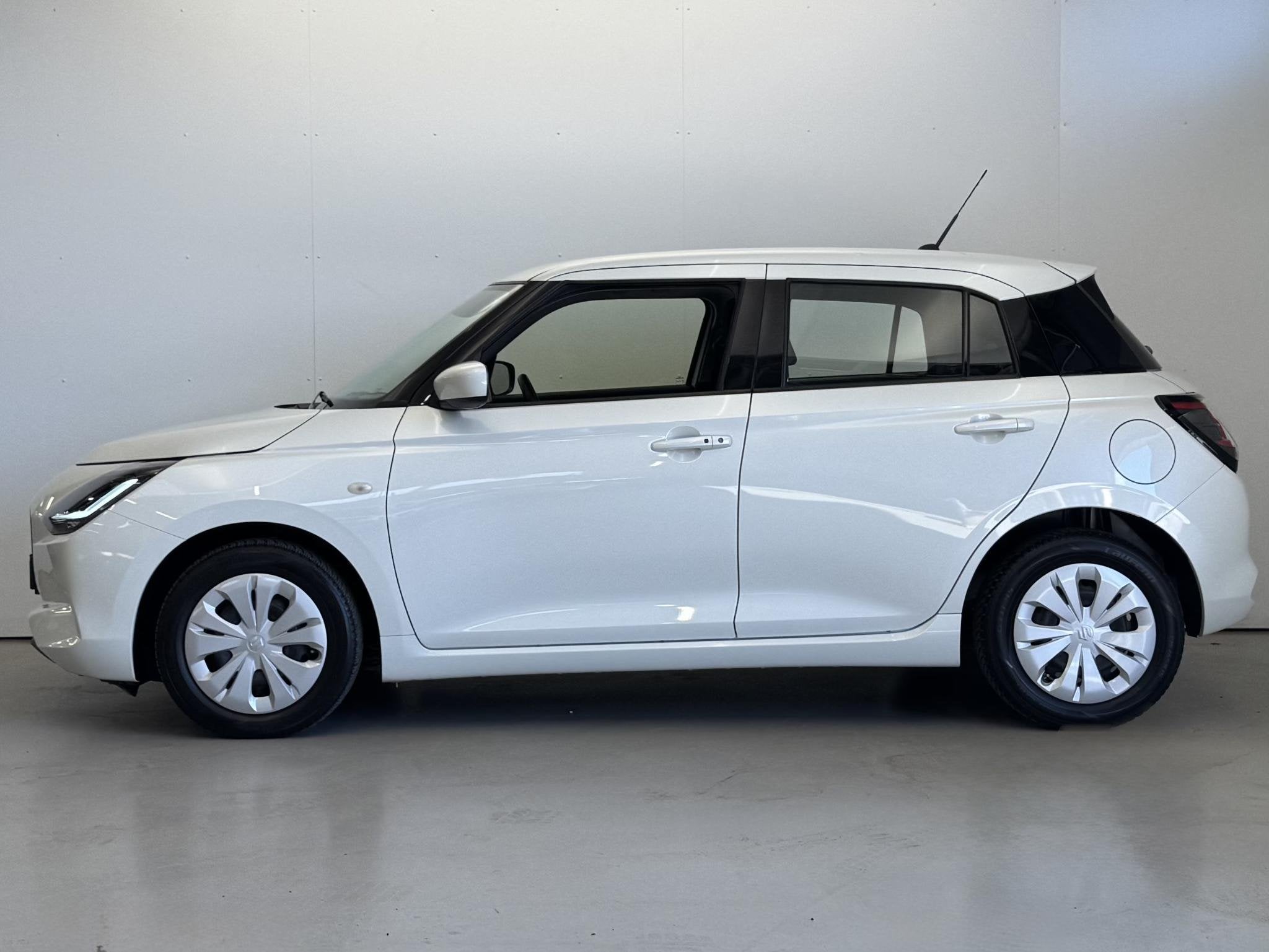 Suzuki Swift 1.2 Comfort Smart Hybrid | Keyless | APP Connec, Auto's, 12 maanden, Stof, Gebruikt, Bedrijf