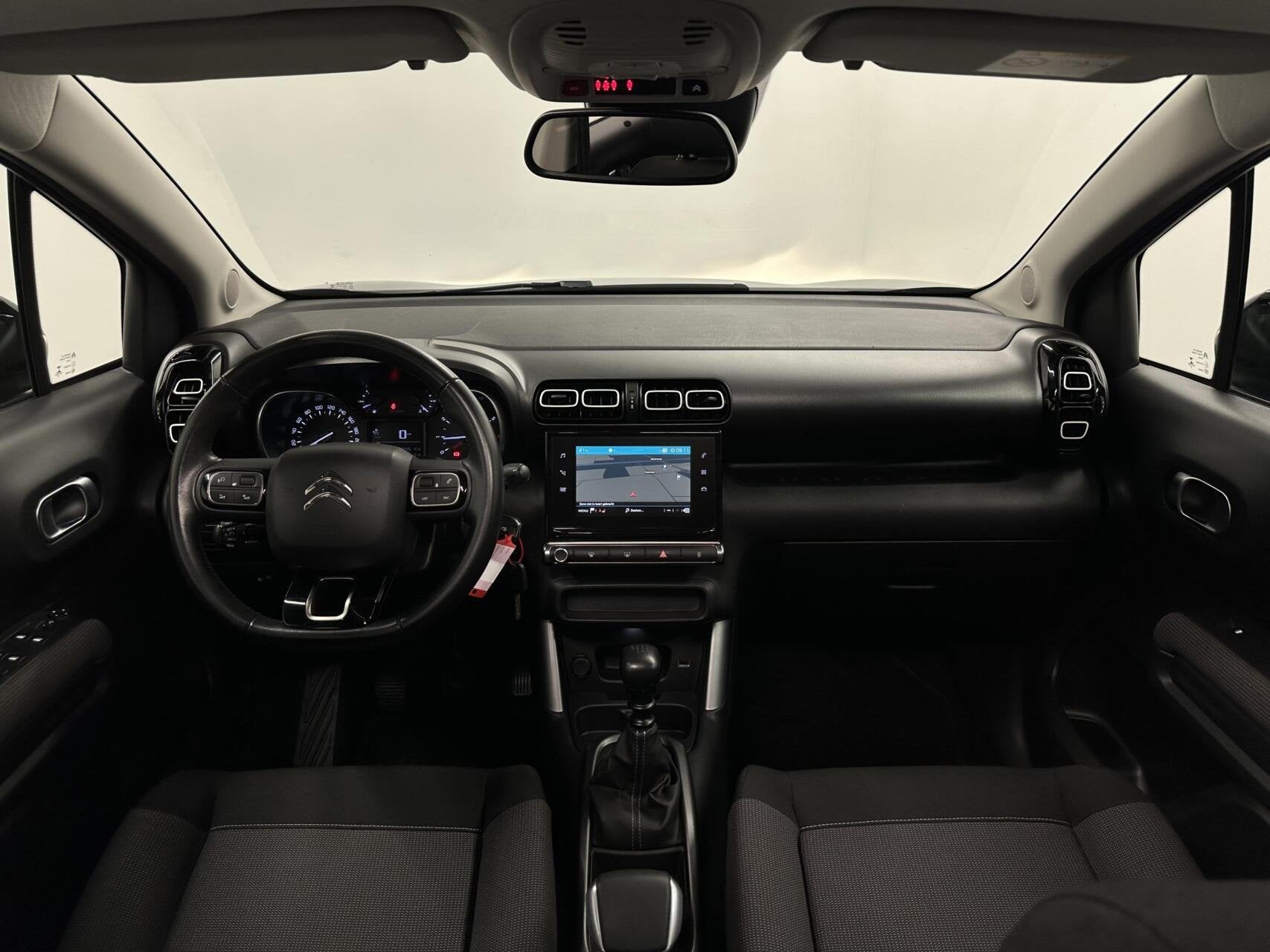 Citroen C3 Aircross 1.2 PureTech S&S Business PANO NAVI TREK, Auto's, Gebruikt, Euro 6, 1199 cc, Met garantie (alle)