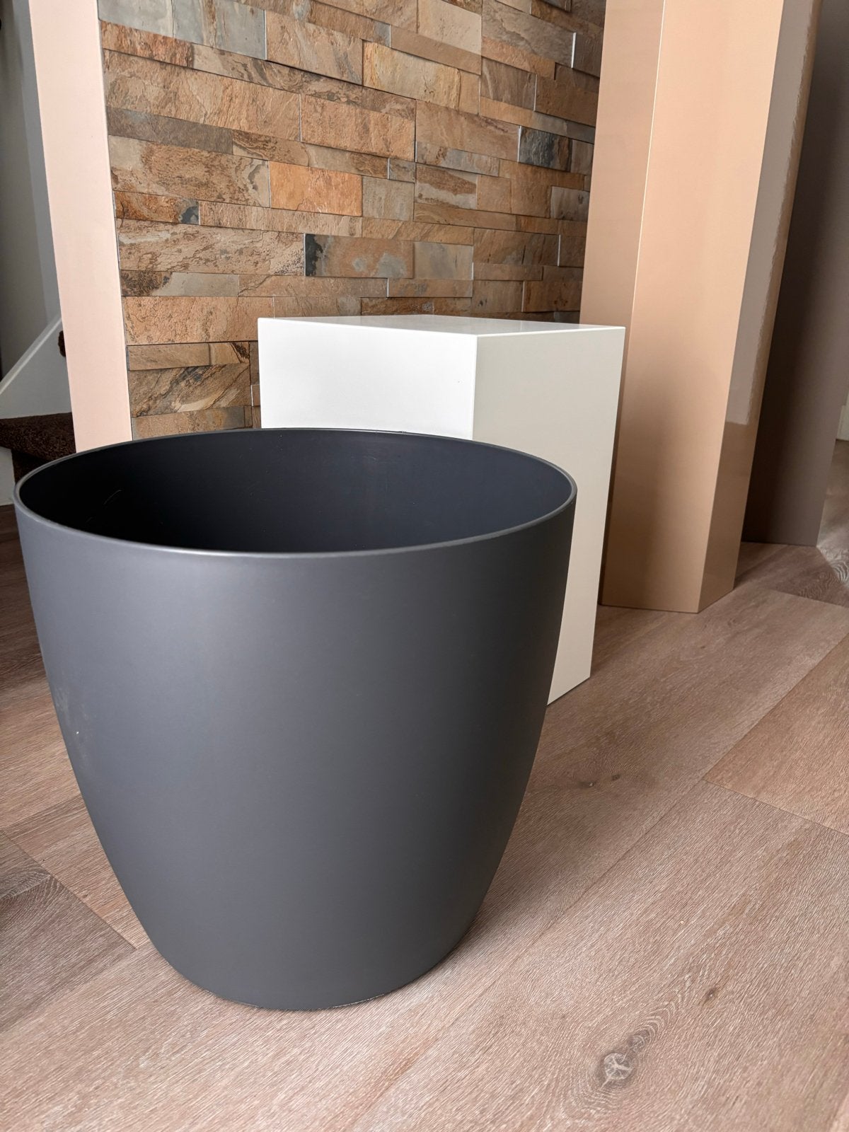 Elho Brussels Wheels bloempot 40 cm - Antraciet, Ophalen, Kunststof, 40 cm of meer, Rond