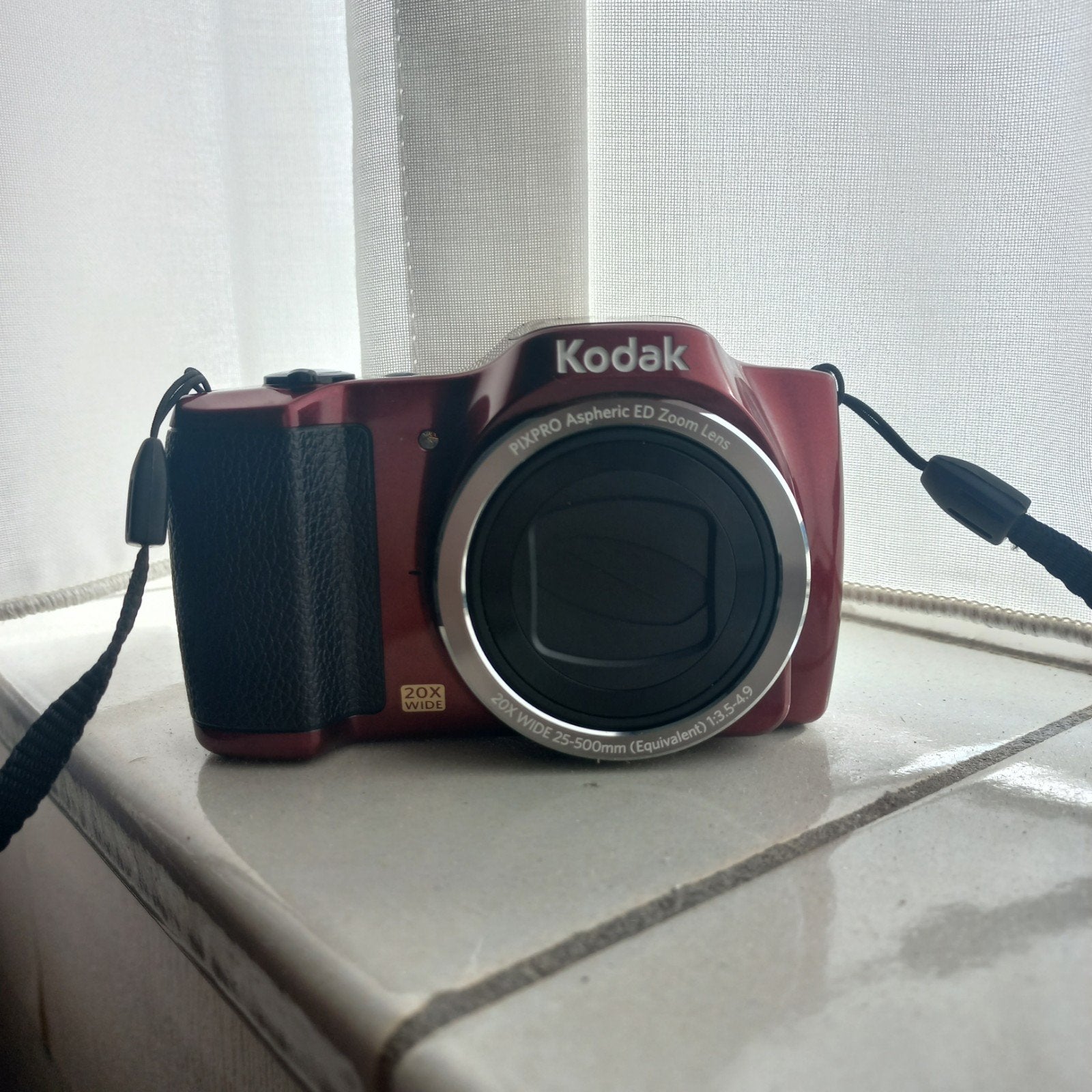 Kodak Pixpro FZ201 - (incl. accessoires), Ophalen, Cameratas, Zo goed als nieuw, 8 keer of meer