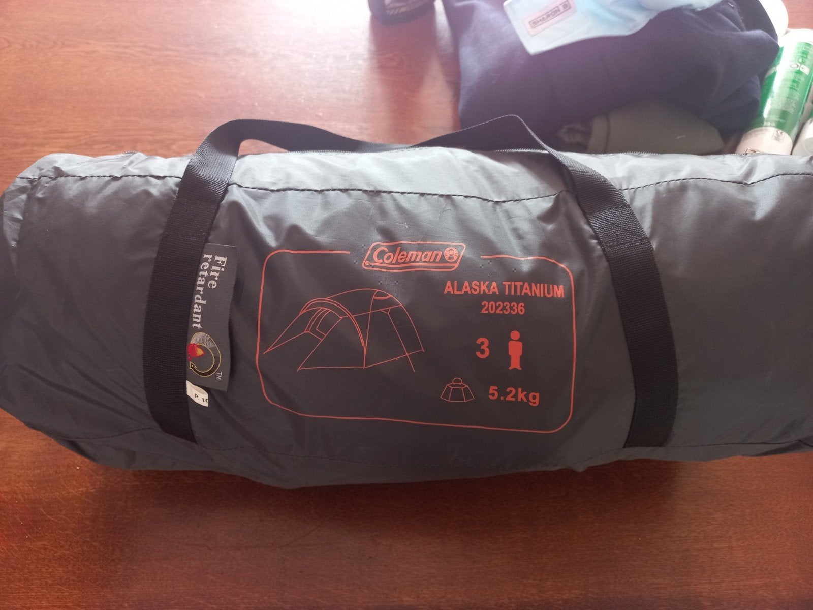 Coleman Alaska Titanium 3-persoons tent, Caravans en Kamperen, Ophalen of Verzenden, Nieuw, Tot en met 3