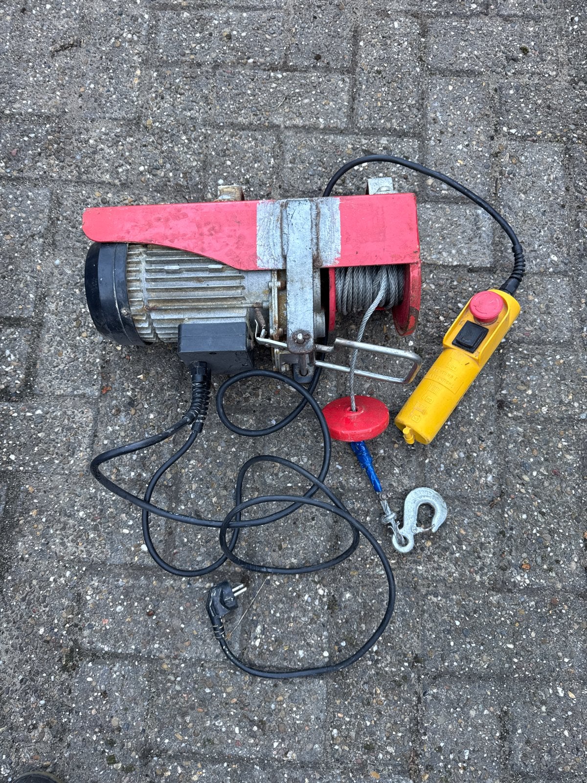Elektrische takel met afstandsbediening op 230V, Ophalen of Verzenden, Gebruikt, Elektrisch