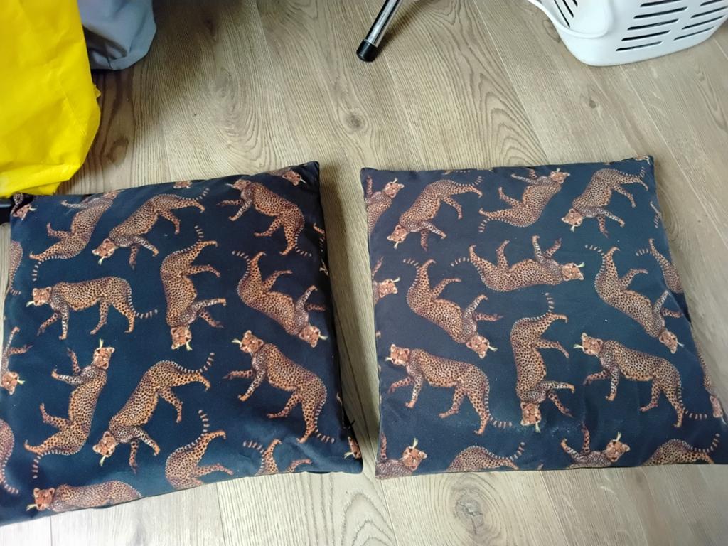 Mooie panter kussens, Ophalen of Verzenden, Zo goed als nieuw, Vierkant