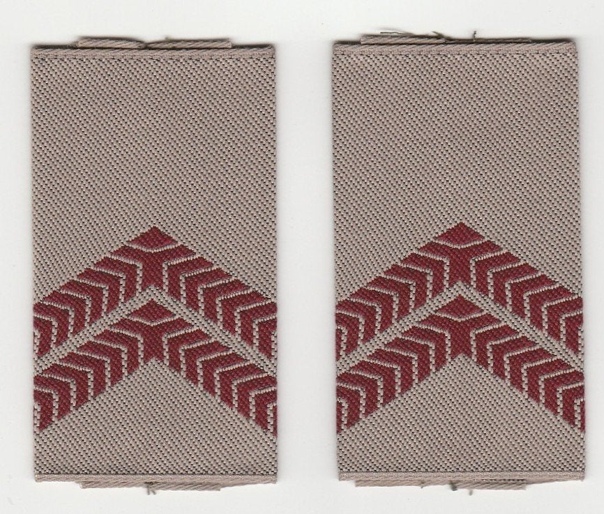 Set rangen epauletten Soldaat 1e kl (Desert), Verzenden, Landmacht, Nederland, Embleem of Badge