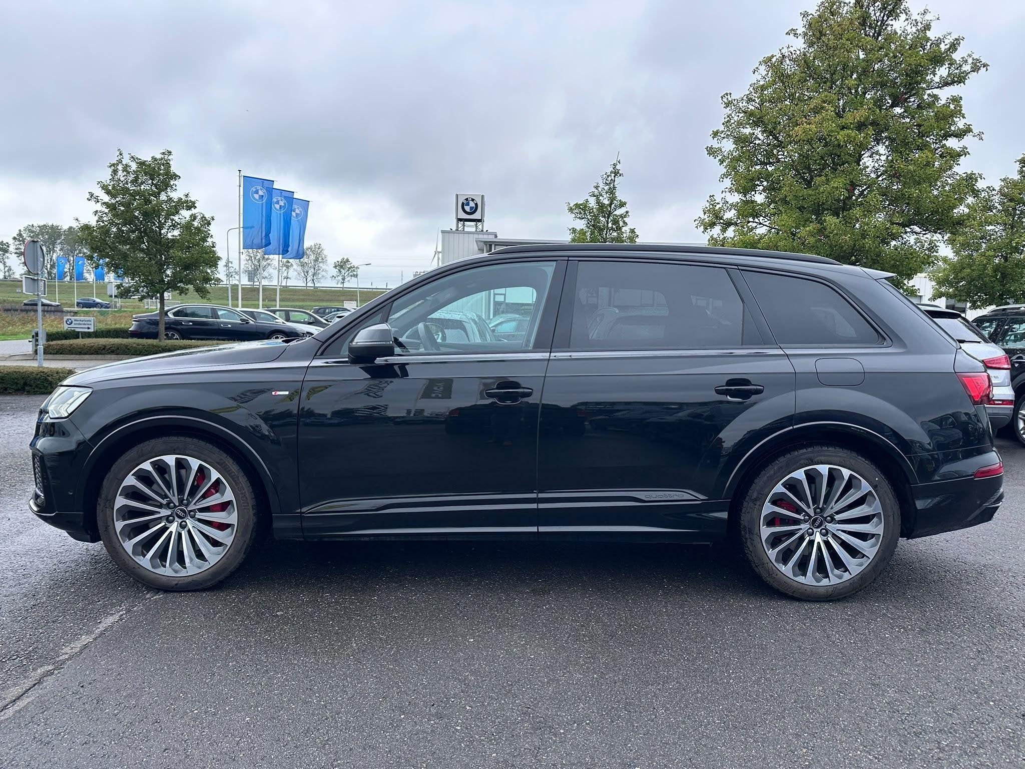 Audi Q7 55 TFSI e quattro Pro Line S | Trekhaak | Luchtverin, Auto's, Automaat, 14 kWh, Gebruikt, 2995 cc