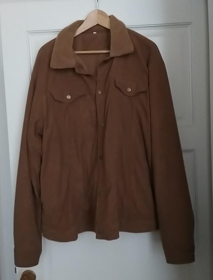 Corduroy jas. Nieuw, nooit gedragen., Ophalen of Verzenden, Nieuw, Overige maten, Bruin