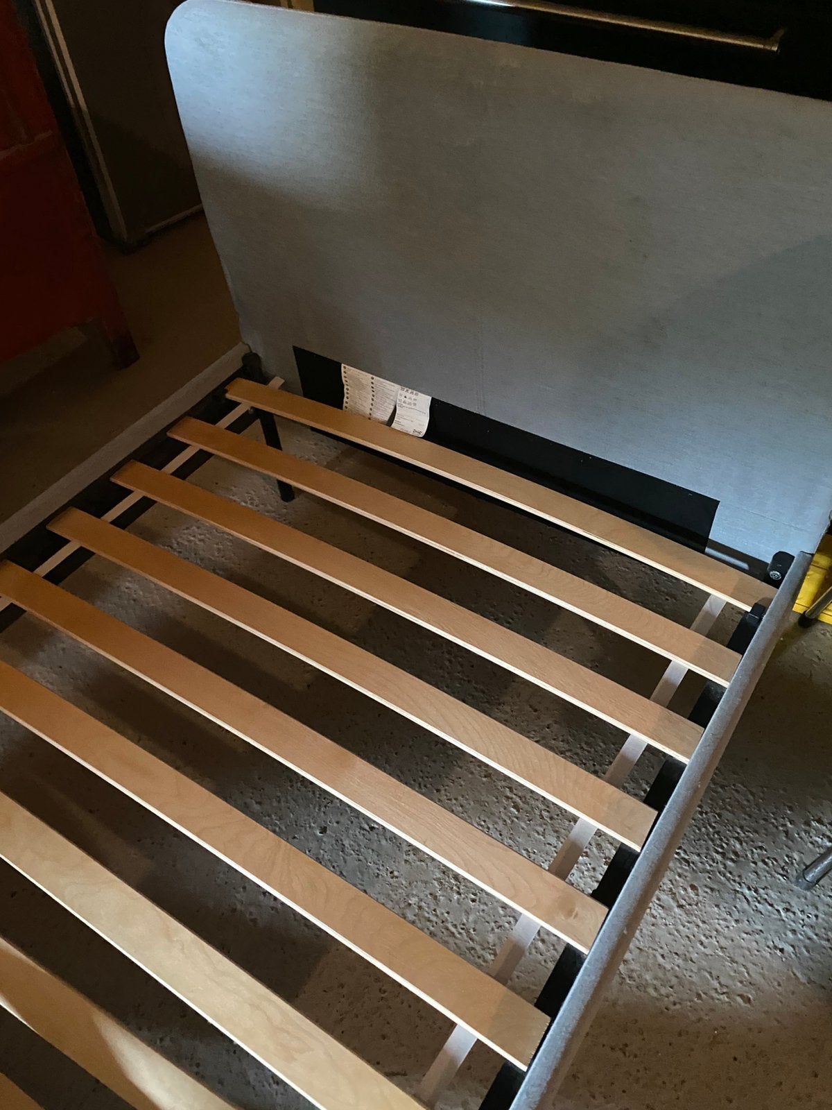 Gratis afhalen 1 persoons bedframe met lattenbodem, Huis en Inrichting, Slaapkamer | Bedden, Ophalen, Gebruikt, 90 cm, Eenpersoons