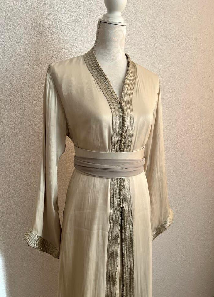 Organza Takshita, Maat 38/40 (M), Overige typen, Overige kleuren, Ophalen of Verzenden