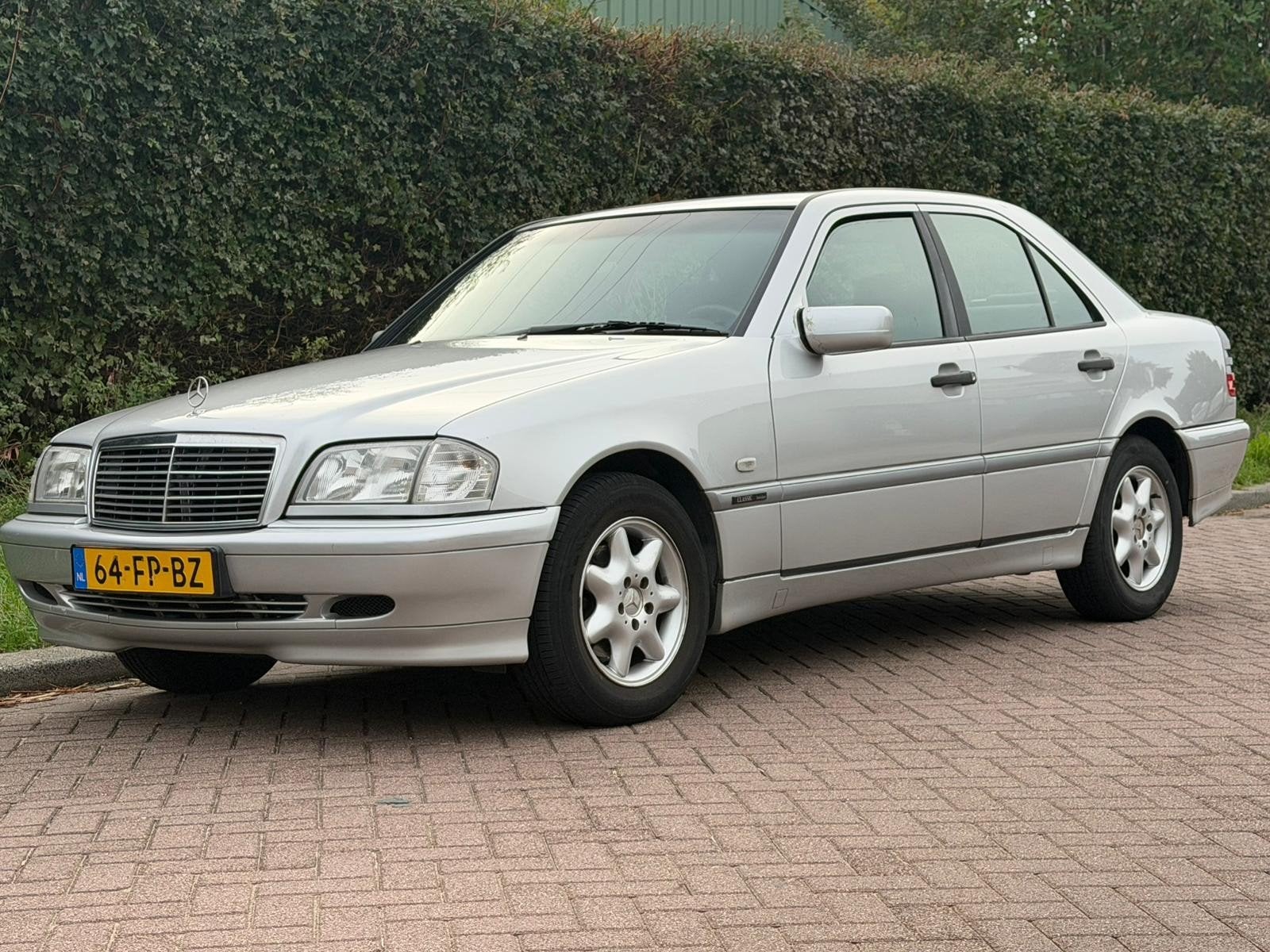 Mercedes-Benz C-Klasse | Bj 2000 1.8 c180 Aut | Cruise contr, Zwart, 4 cilinders, 1799 cc, 122 pk