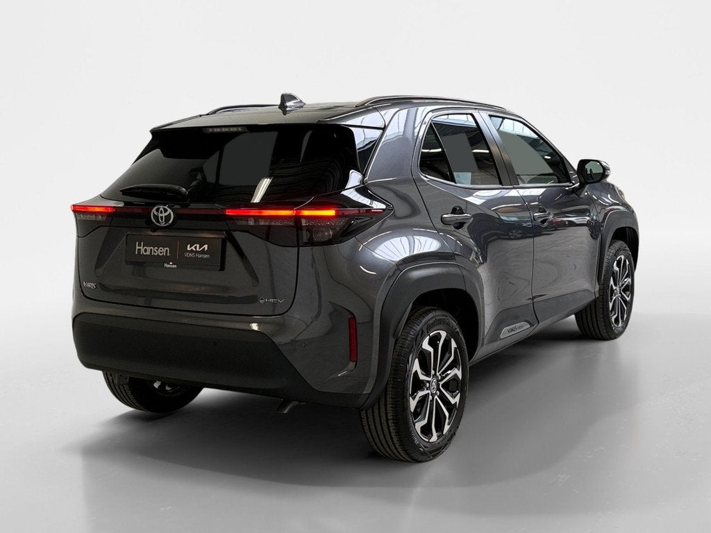 Toyota Yaris Cross 1.5 Hybrid 115 Dynamic I Stoel- en stuurv, Auto's, Toyota, Stof, Gebruikt, 1165 kg, 1490 cc
