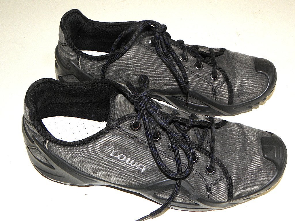 Grijze Lowa Sneakers Sportschoenen maat 41, Kleding | Dames, Lowa, Ophalen of Verzenden, Grijs, Sneakers of Gympen