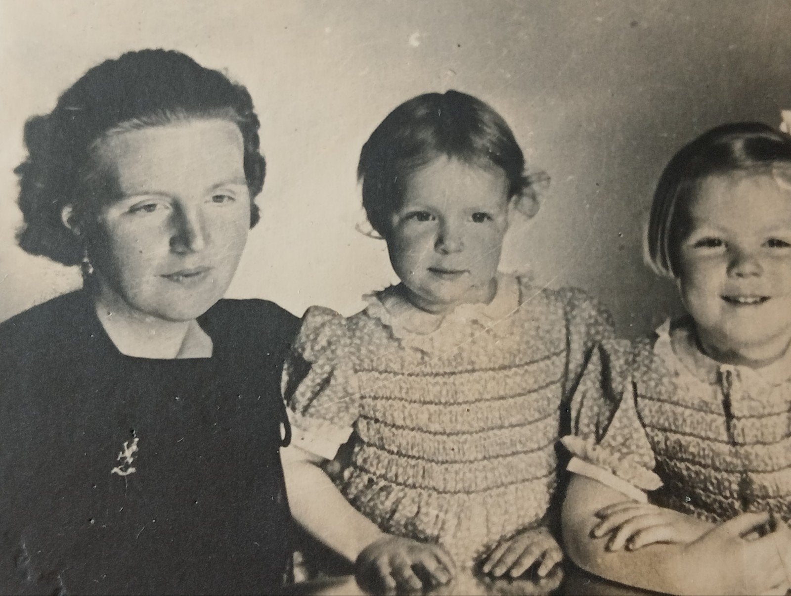 Koningin Juliana en prins Bernhard met kinderen, Gebruikt, ., Kaart, Foto of Prent, Ophalen of Verzenden