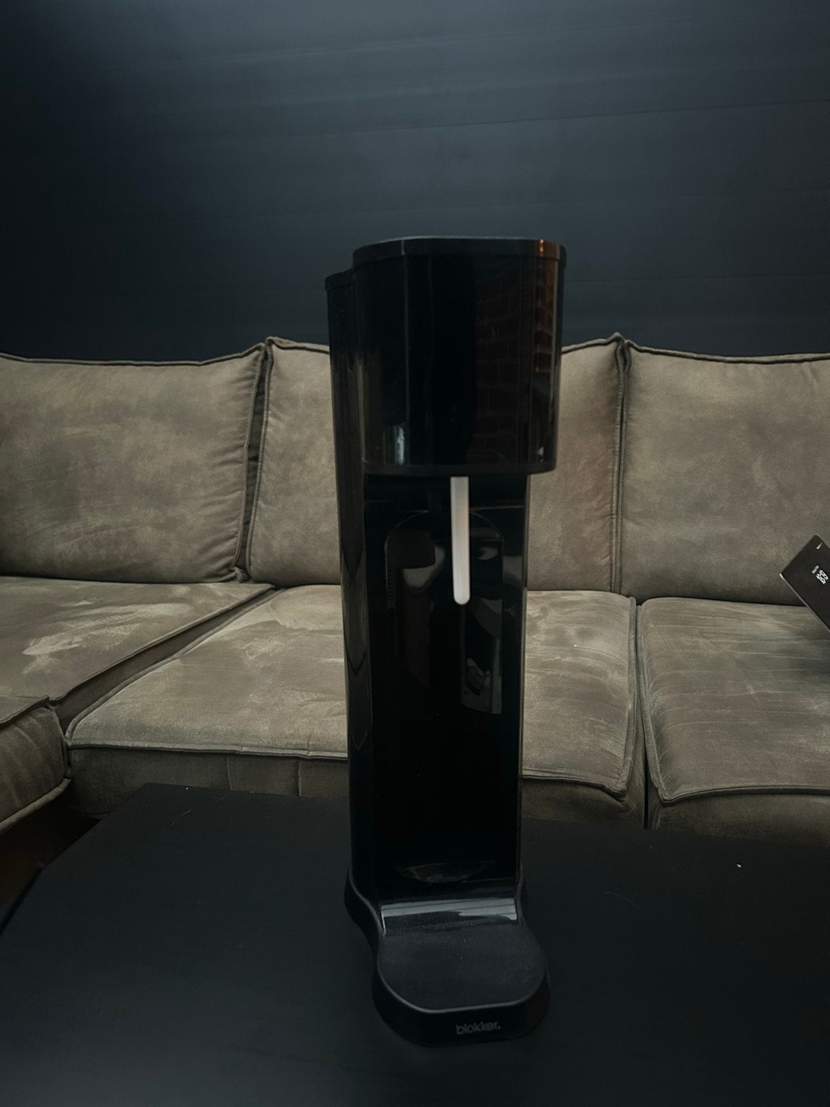 Blokker Sodawater Maker Zwart met Sodastream CO2 Cilinder, Ophalen of Verzenden, Zo goed als nieuw