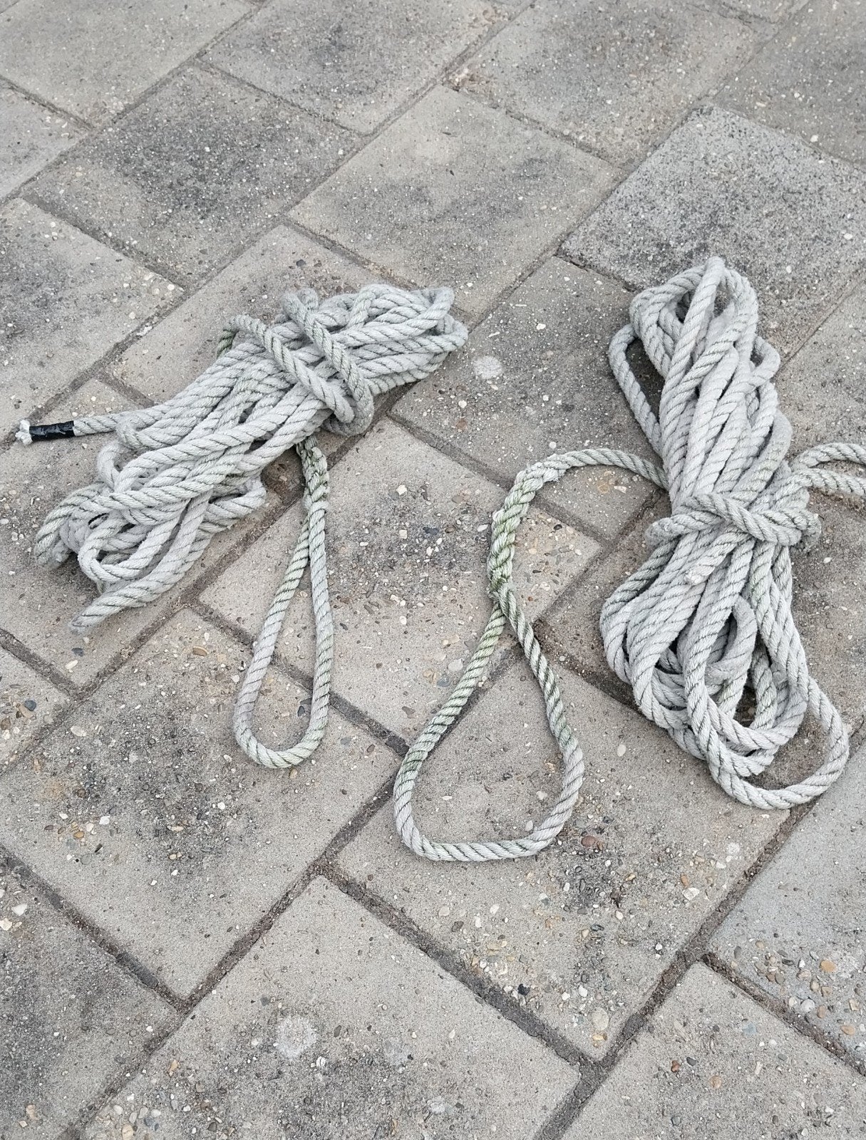 2 x 1260 cm landvast boot touw dikte 15 mm, Ophalen, Gebruikt