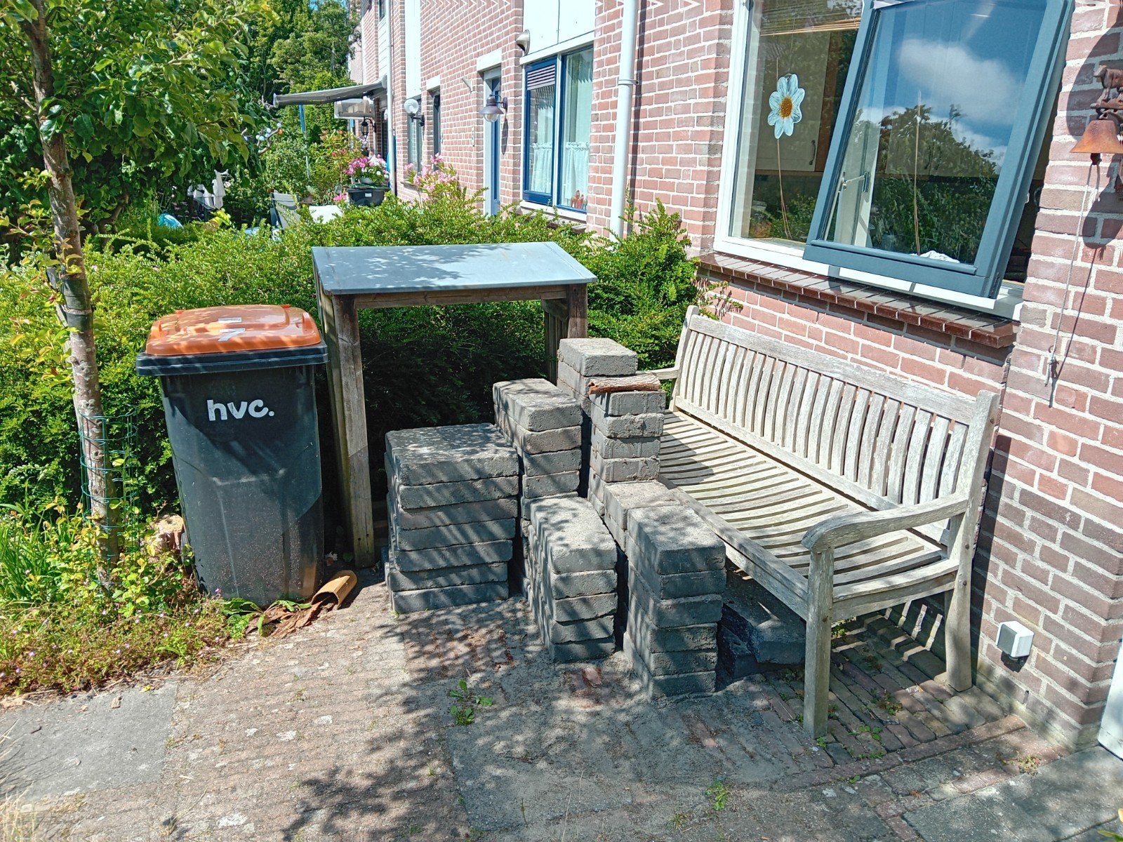 Gratis stenen, Ophalen