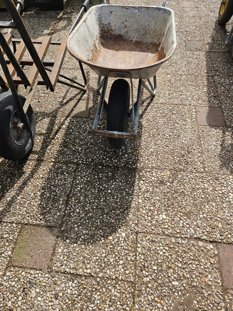 Goede gebruikte matador  steen en bakkruiwagen, Ophalen, Gebruikt