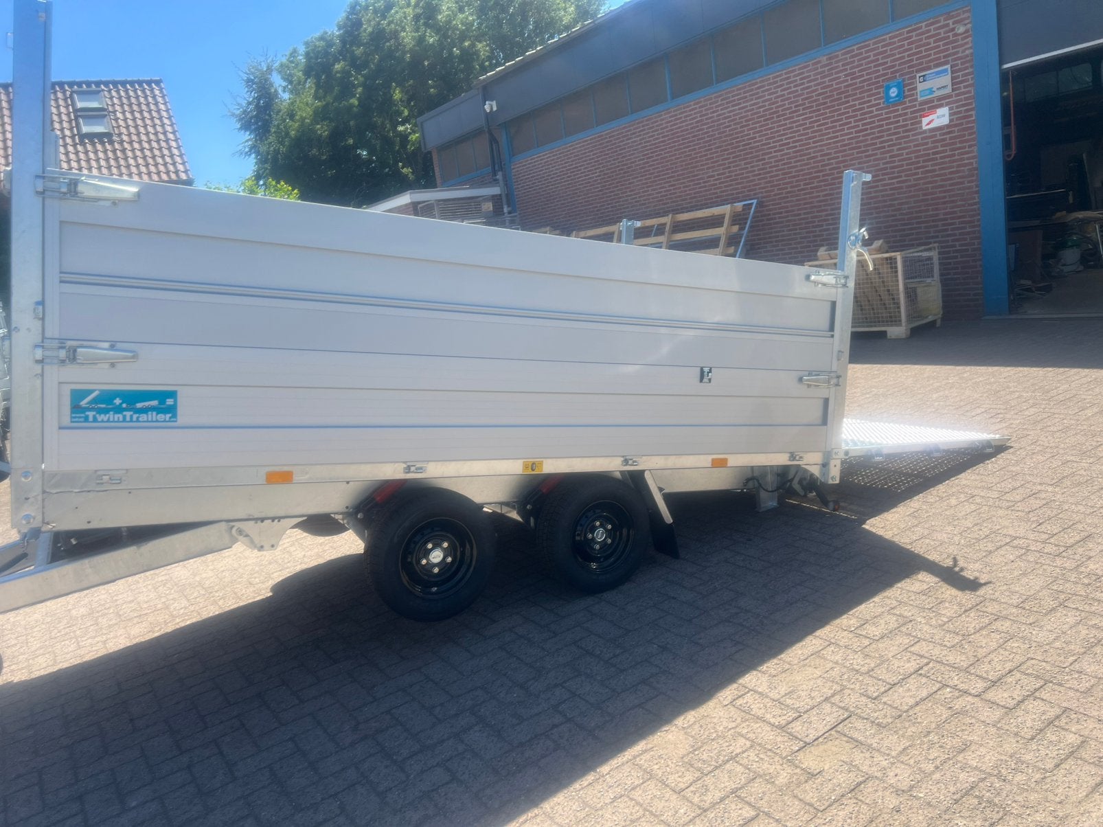 Foto 3 van Twin trailer