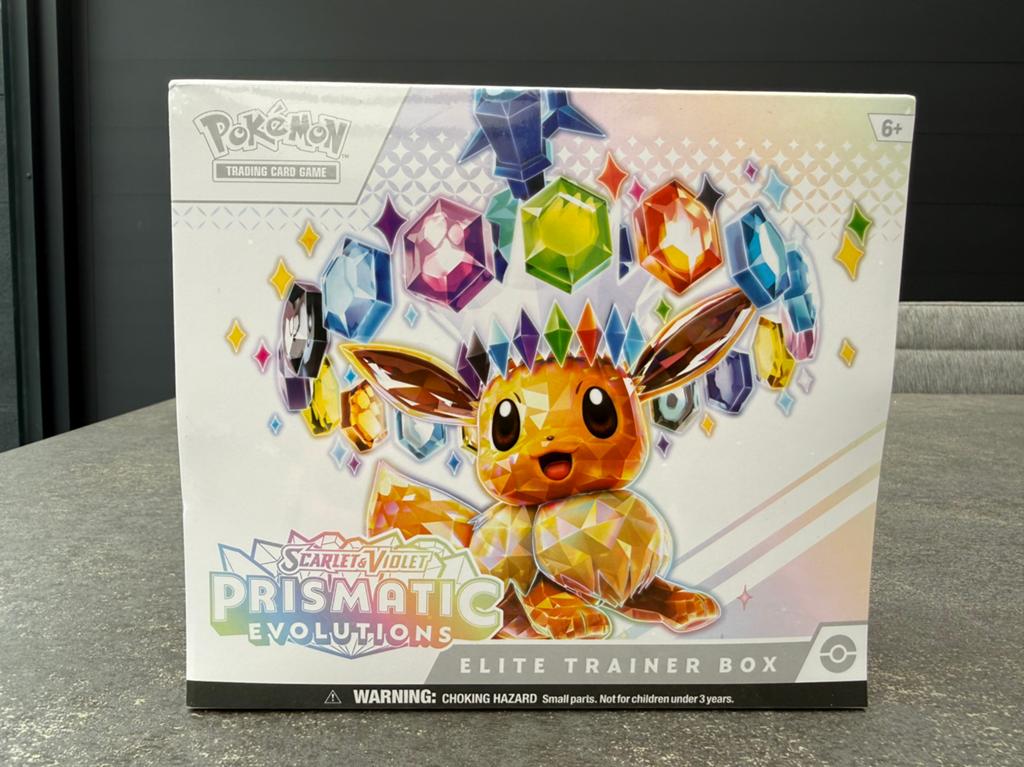 Prismatic Evolutions Elite Trainer Box, Ophalen of Verzenden, Nieuw, Boosterbox