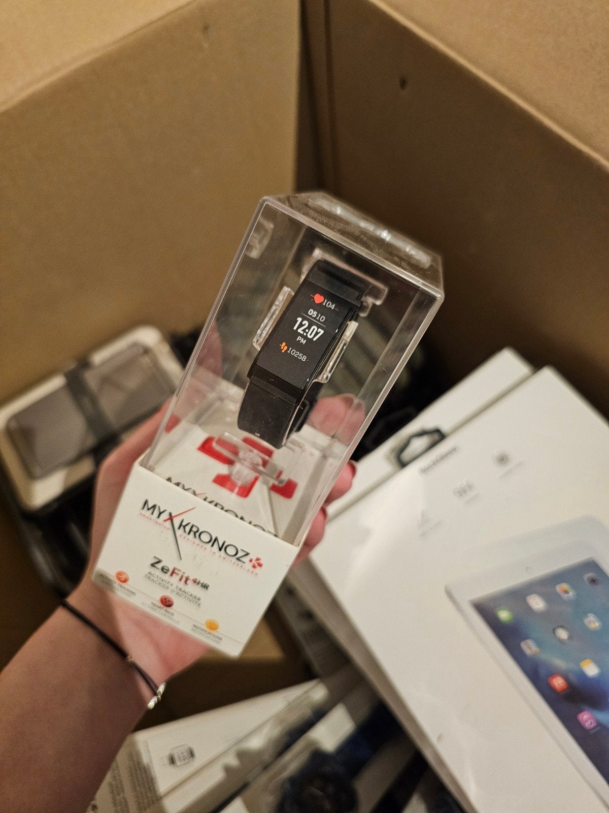 New in Box: MyKronoz ZeFit 4HR Smart Activity Tracker (Black, Ophalen of Verzenden, Nieuw, Zwart, Android