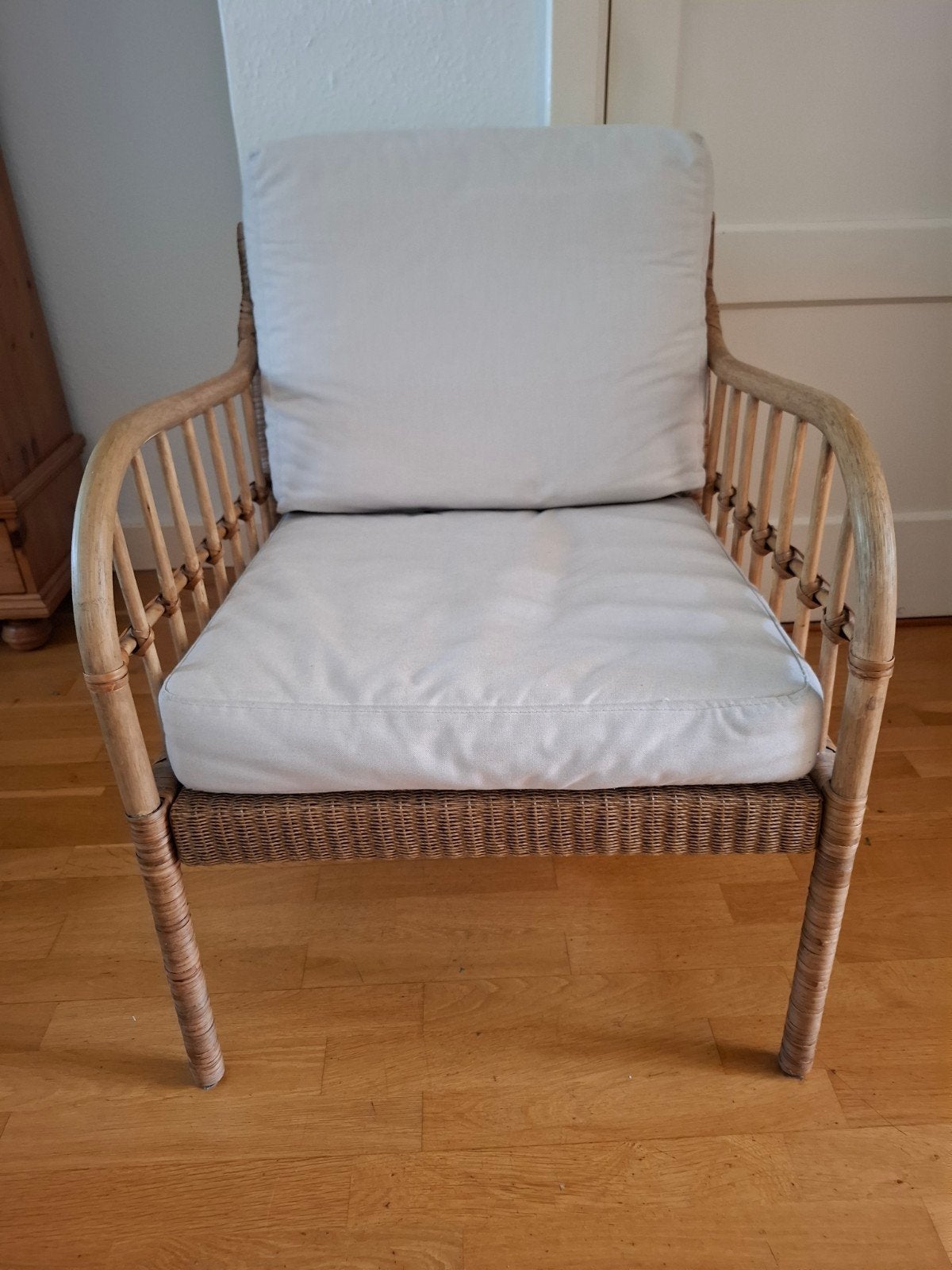 Rotan stoel, Huis en Inrichting, Stoelen, Ophalen, Gebruikt, Wit, Stof