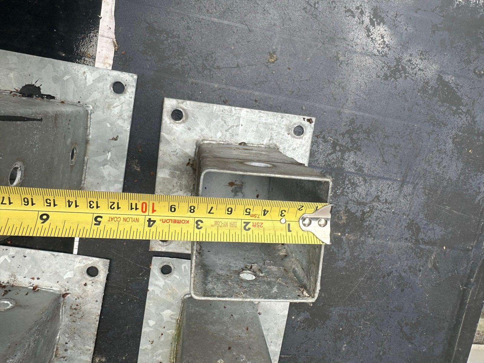 4x Paalhouders Verzinkt - 7x7 cm, Doe-het-zelf en Verbouw, IJzerwaren en Bevestigingsmiddelen, Ophalen, Gebruikt, 100 tot 250 mm