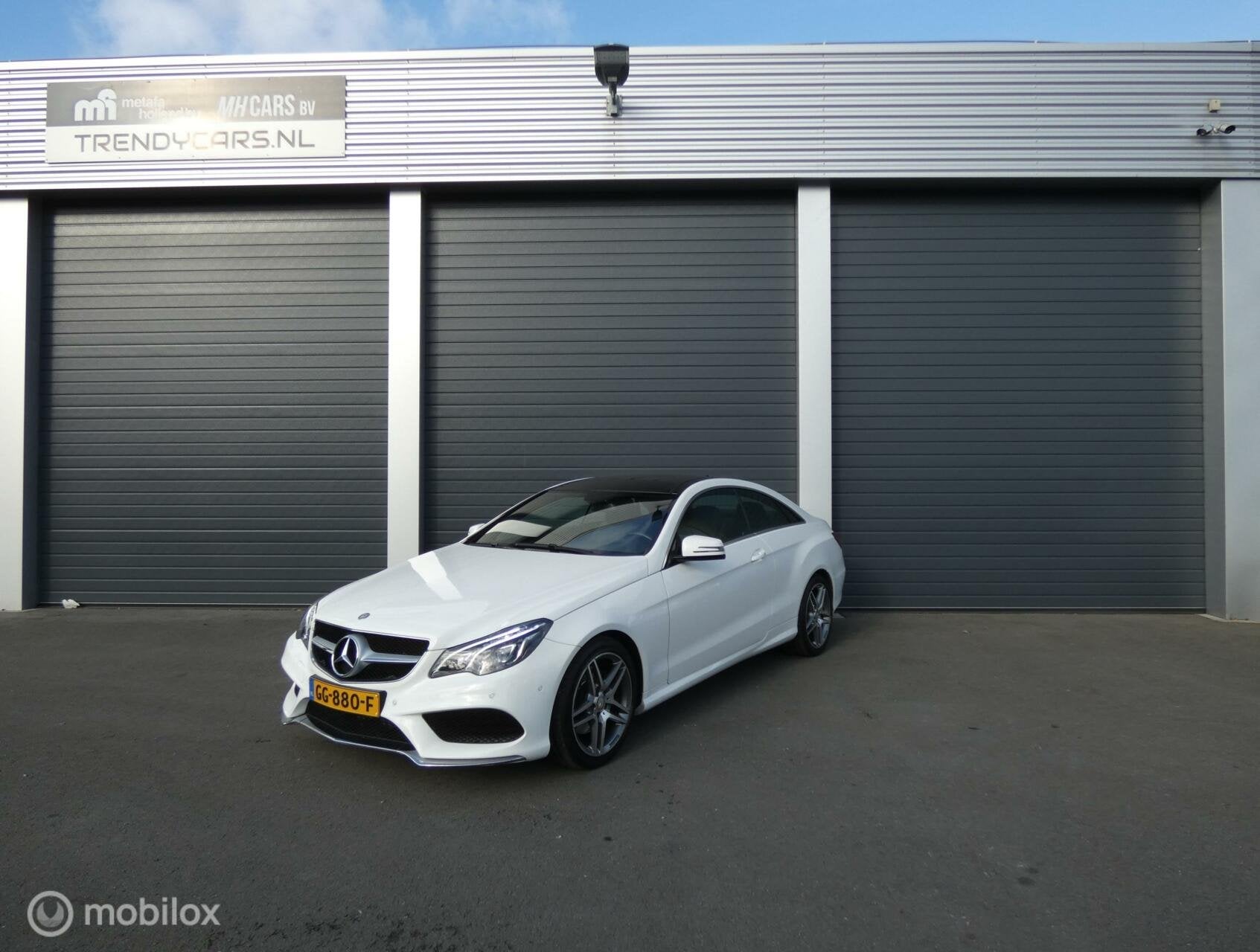 Mercedes E-klasse Coupé 200/LAGE KMSTAND NAP/100%onderhoude, Auto's, Mercedes-Benz, Automaat, Achterwielaandrijving, Euro 6, 4 cilinders