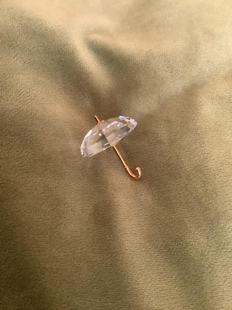 Swarovski Kristal Paraplu Figuurtje - Zo goed als nieuw, Ophalen of Verzenden, Zo goed als nieuw, Figuurtje