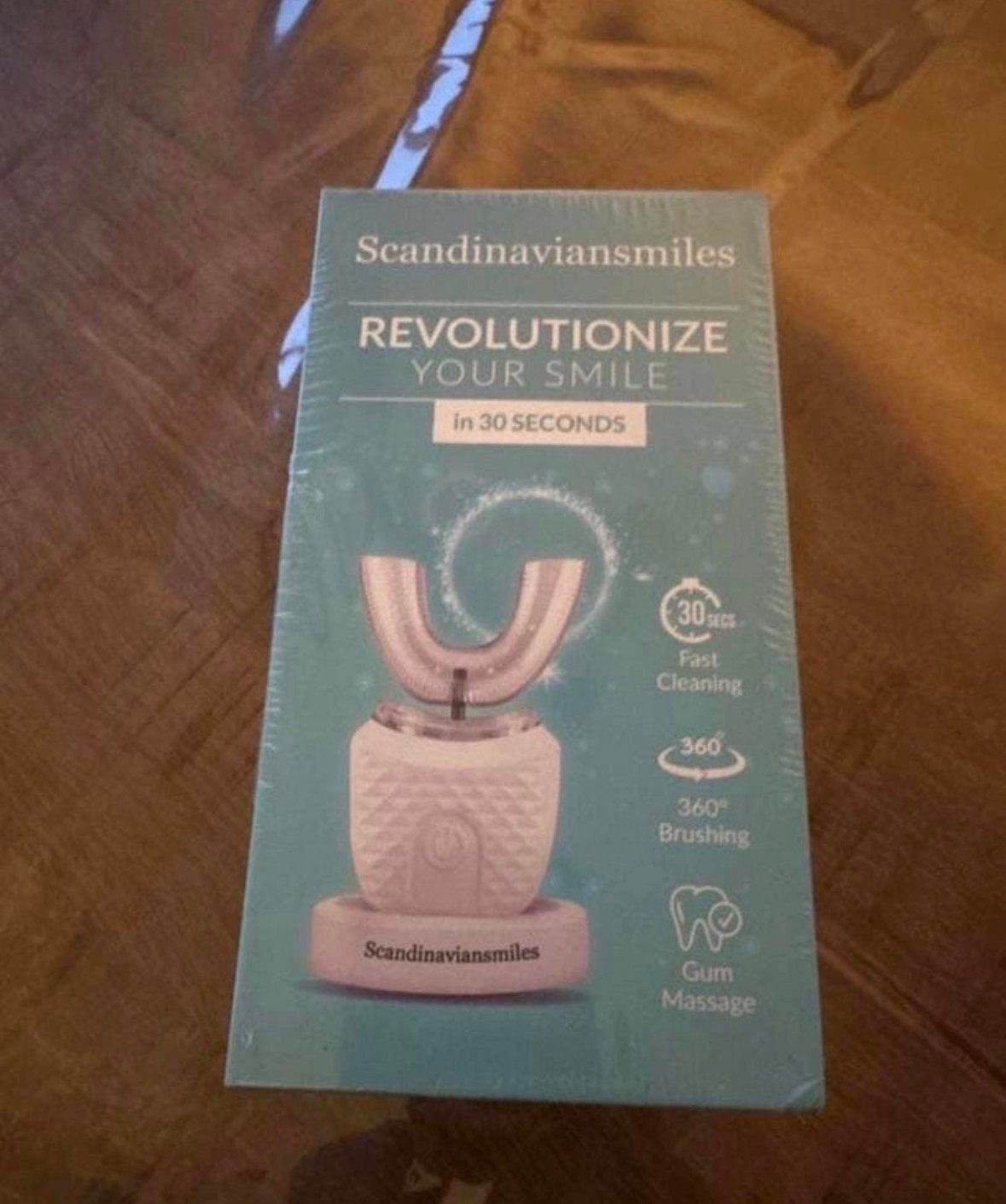 Scandinaviansmiles Tandenborstel - Revolutionize Your Smile, Ophalen of Verzenden, Nieuw, Mondverzorging
