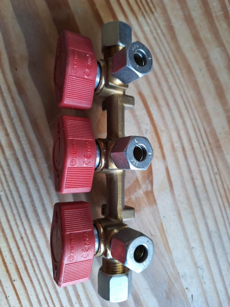 3 wegs gaskraan voor de camper of de caravan, Caravans en Kamperen, Ophalen of Verzenden