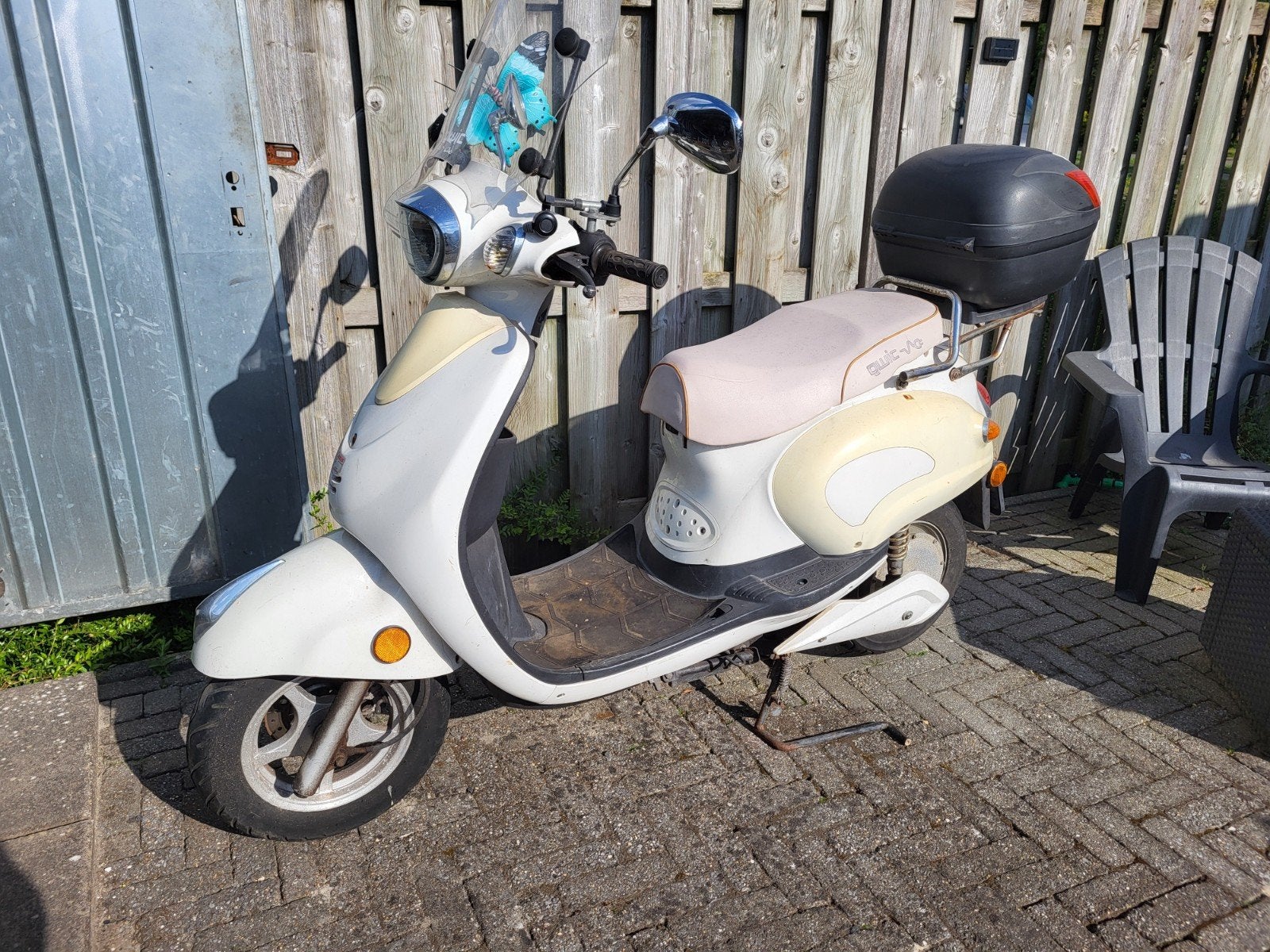 Qwic elektrische scooter - Goed rijdend, compleet, Ophalen, Gebruikt, Elektrisch, Overige merken