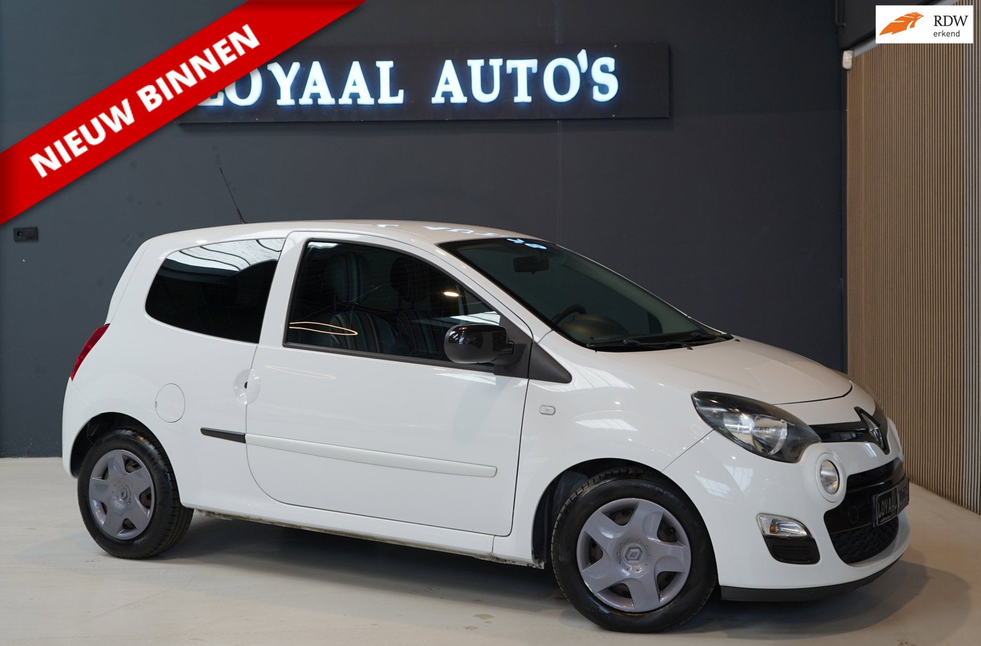 Renault Twingo 1.2 16V Collection | AIRCO | CRUISE | ELEK.RA, Voorwielaandrijving, Gebruikt, 4 cilinders, 4 stoelen