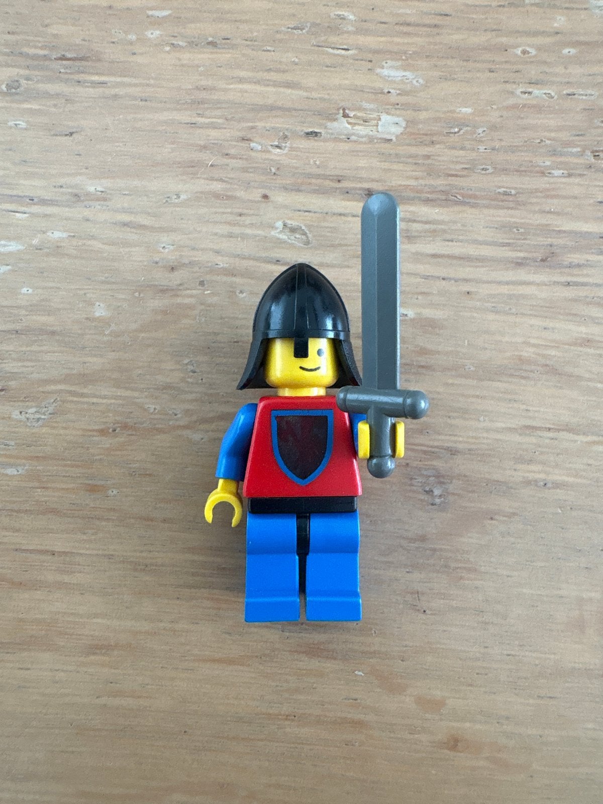 Vintage LEGO Kasteel Ridder Minifiguur met Zwaard, Ophalen of Verzenden, Gebruikt