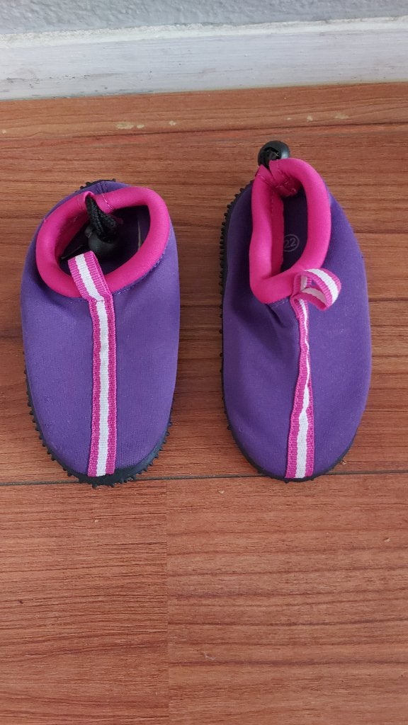 waterschoentjes maat 22, Kinderen en Baby's, Kinderkleding | Schoenen en Sokken, Ophalen, Meisje, Overige typen, Zo goed als nieuw