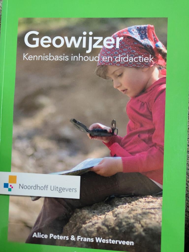 Alice Peters - Geowijzer, Sociale wetenschap, Ophalen of Verzenden, Zo goed als nieuw, Alice Peters; Frans Westerveen