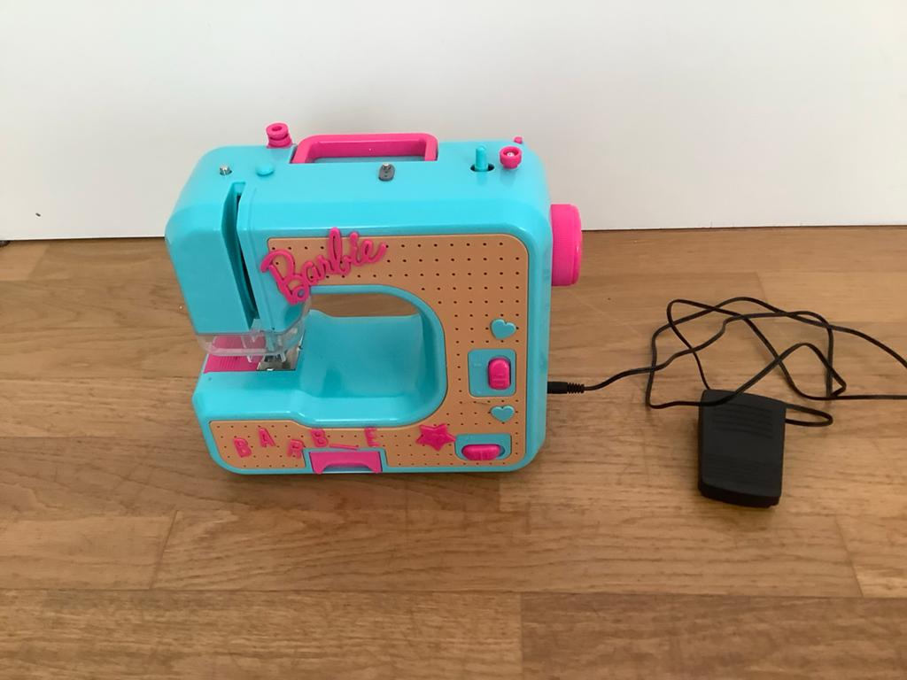Barbie Naaimachine - Catwalk Sew and Style Machine, Ophalen of Verzenden, Gebruikt