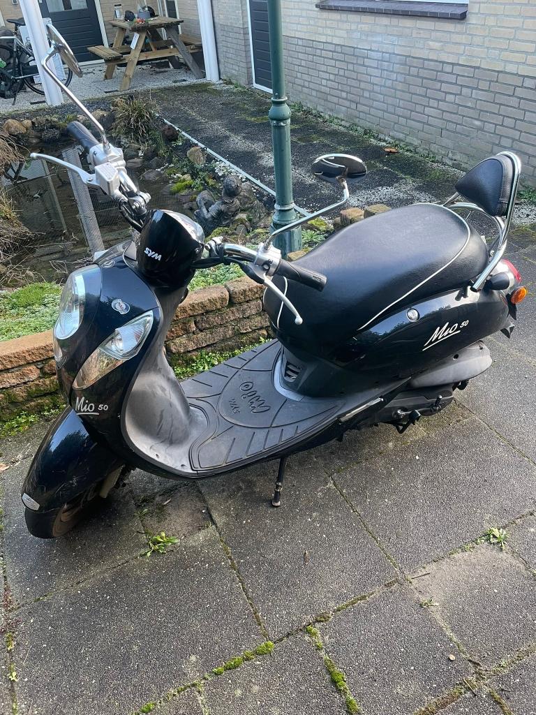 SYM Mio scooter, Fietsen en Brommers, Gebruikt, Benzine, 50 cc, Maximaal 25 km/u