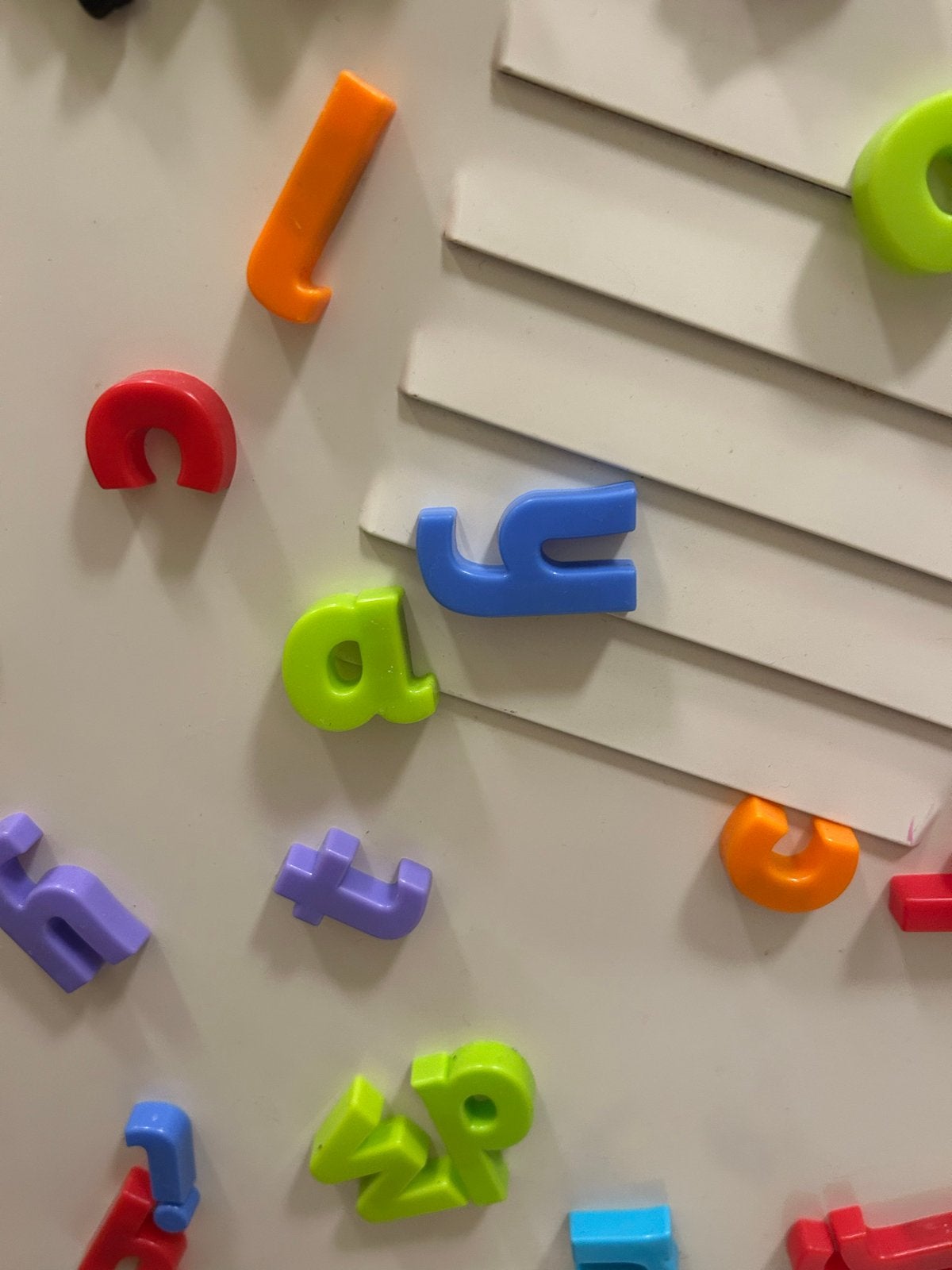 Magnetische letters - Educatief speelgoed, Kinderen en Baby's, Ophalen of Verzenden, Gebruikt, Taal en Lezen