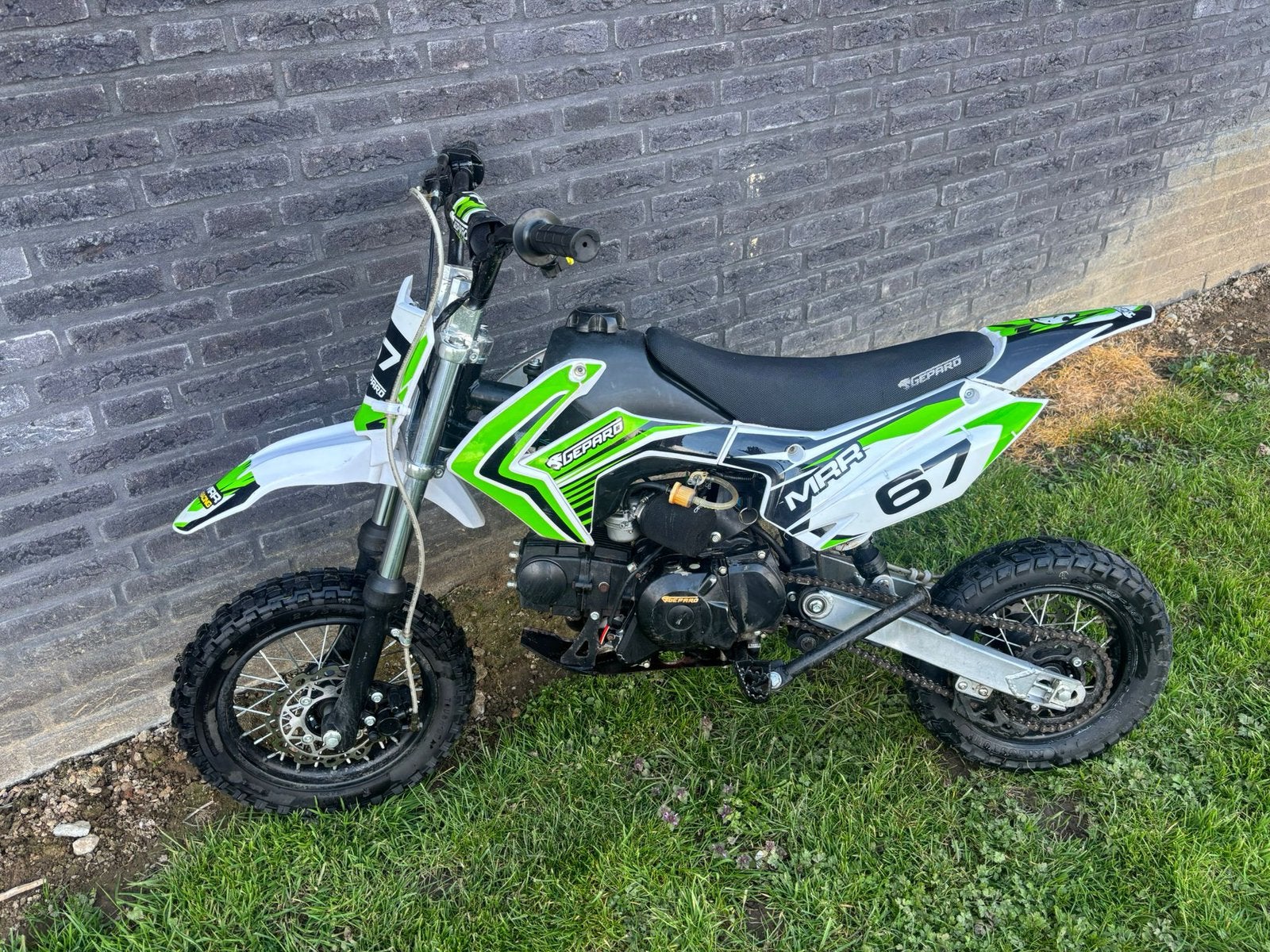 110cc Dirtbike/Pitbike(Gepard/Nitro-type)start en rijdt goed, Fietsen en Brommers, Ophalen of Verzenden, Zo goed als nieuw, Pitbike