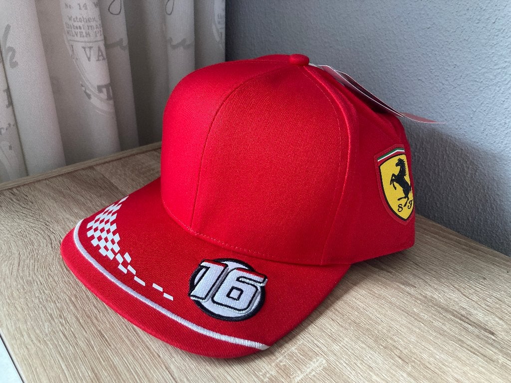 ✅ Charles Leclerc 2020 pet Scuderia Ferrari F1 cap Snapback, Ophalen of Verzenden, Nieuw, Formule 1