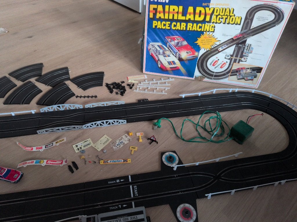 vinted artin fairlady dual action racebaan, Overige merken, Zelf te bouwen, Ophalen of Verzenden, Elektrisch