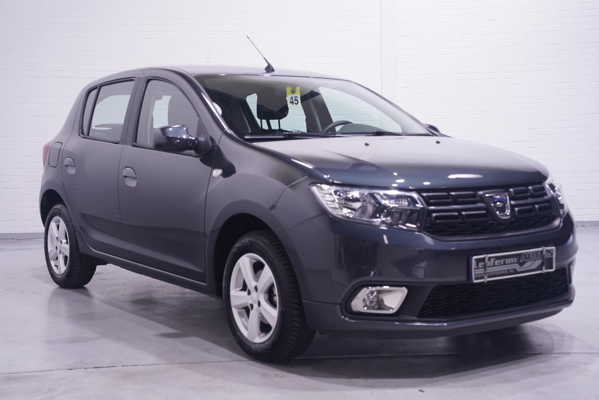 Dacia Sandero 0.9 TCe Laureate NAP 2e eigen. airco 15"-LMV P, Auto's, Voorwielaandrijving, Stof, Euro 6, 525 kg